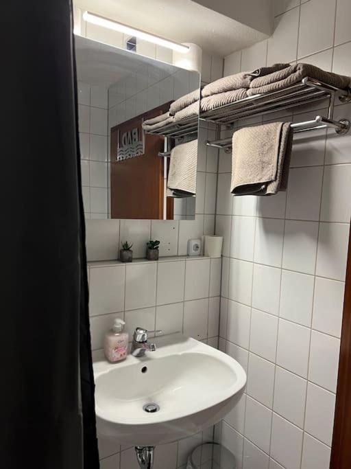 Apartment Am Stuttgarter Flughafen / Messe لينفلدن اشتردين المظهر الخارجي الصورة